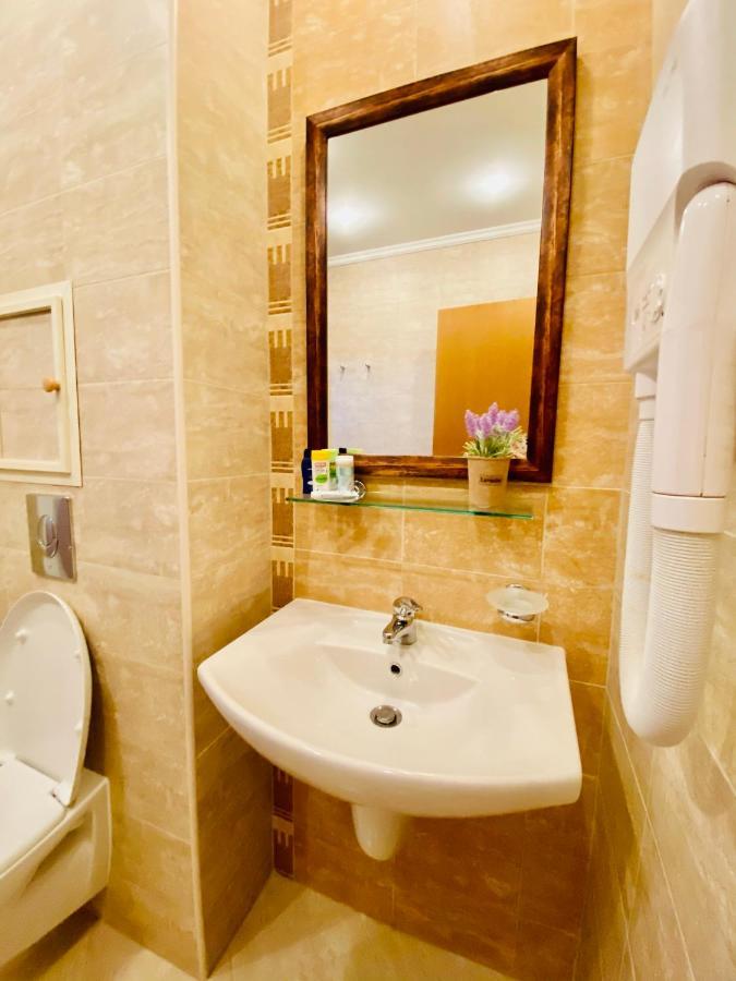 Santa Marina 2-Bedroom Apt. W/ Sea View + Terrace Созопол Екстериор снимка